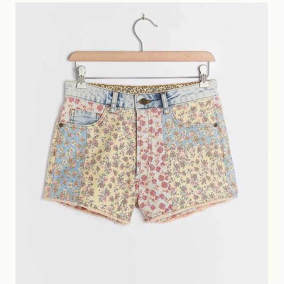 FARM Rio Pants - NEW Anthropologie Farm Rio High Rise Denim Shorts